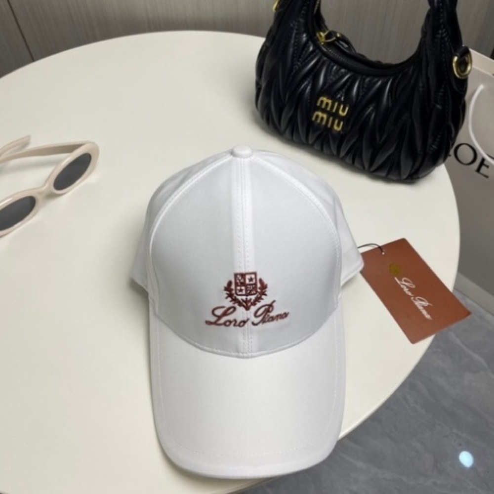 Loro Piana white baseball cap - Picture 7 of 8